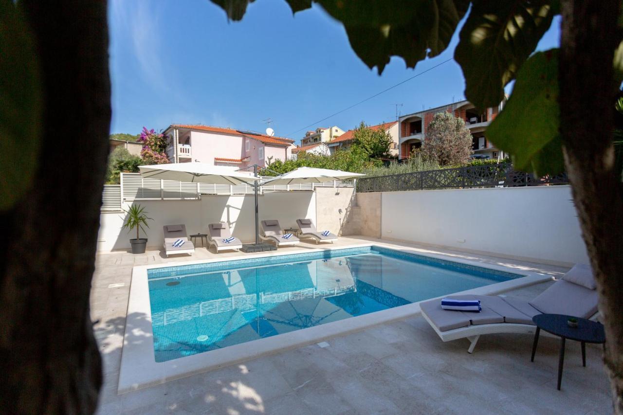 Villa Fortis B&B Trogir Exterior foto