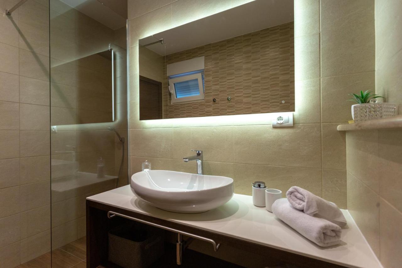Villa Fortis B&B Trogir Exterior foto